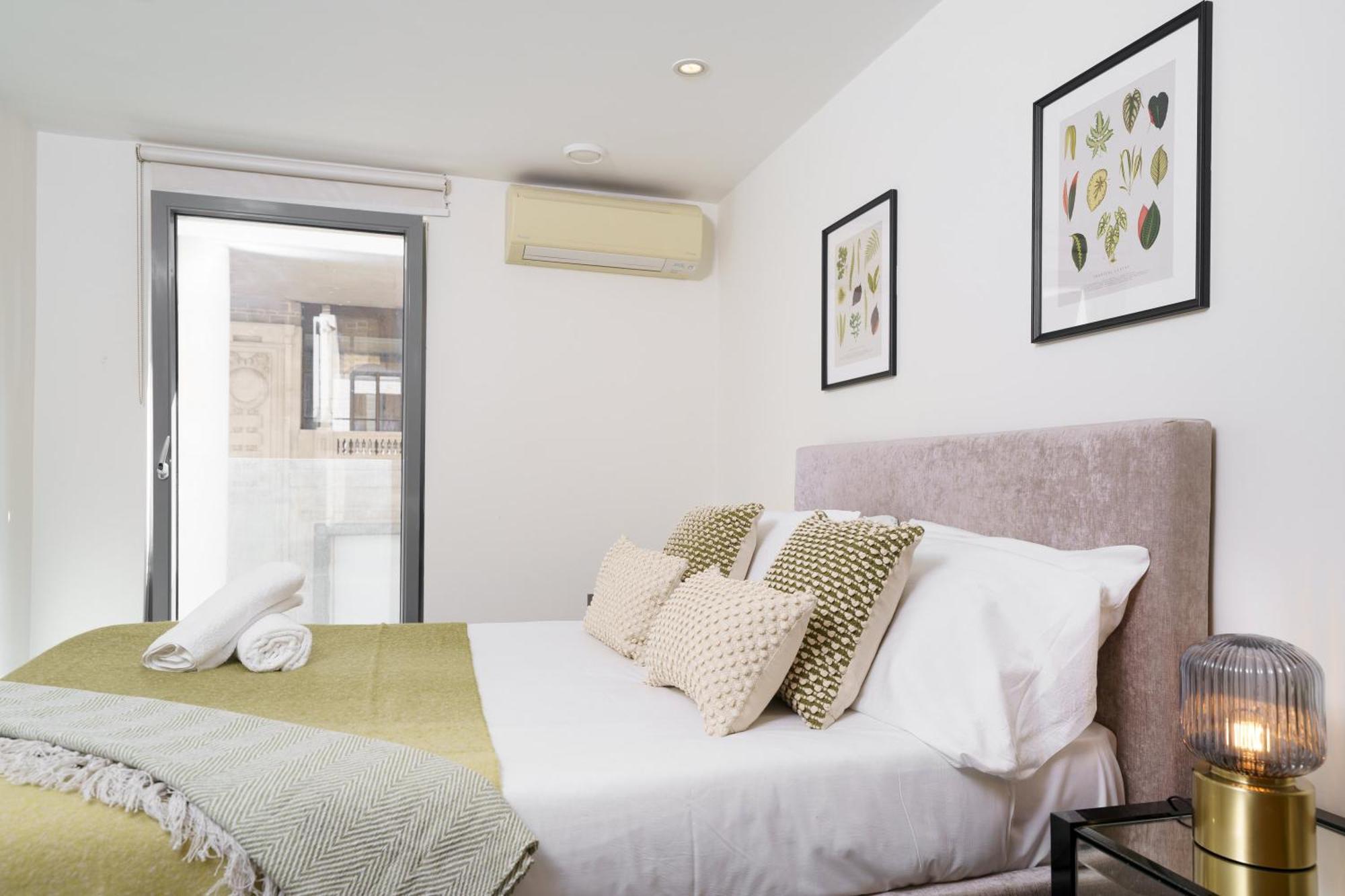 Modern 3 Bed 2 Bath Apartment Hyde Park ลอนดอน ภายนอก รูปภาพ
